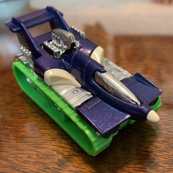 Hot Wheels 1992 Treadator Hot Rod Retired Hotwheels HW Mattel Collectible Toy - Picture 7 of 7